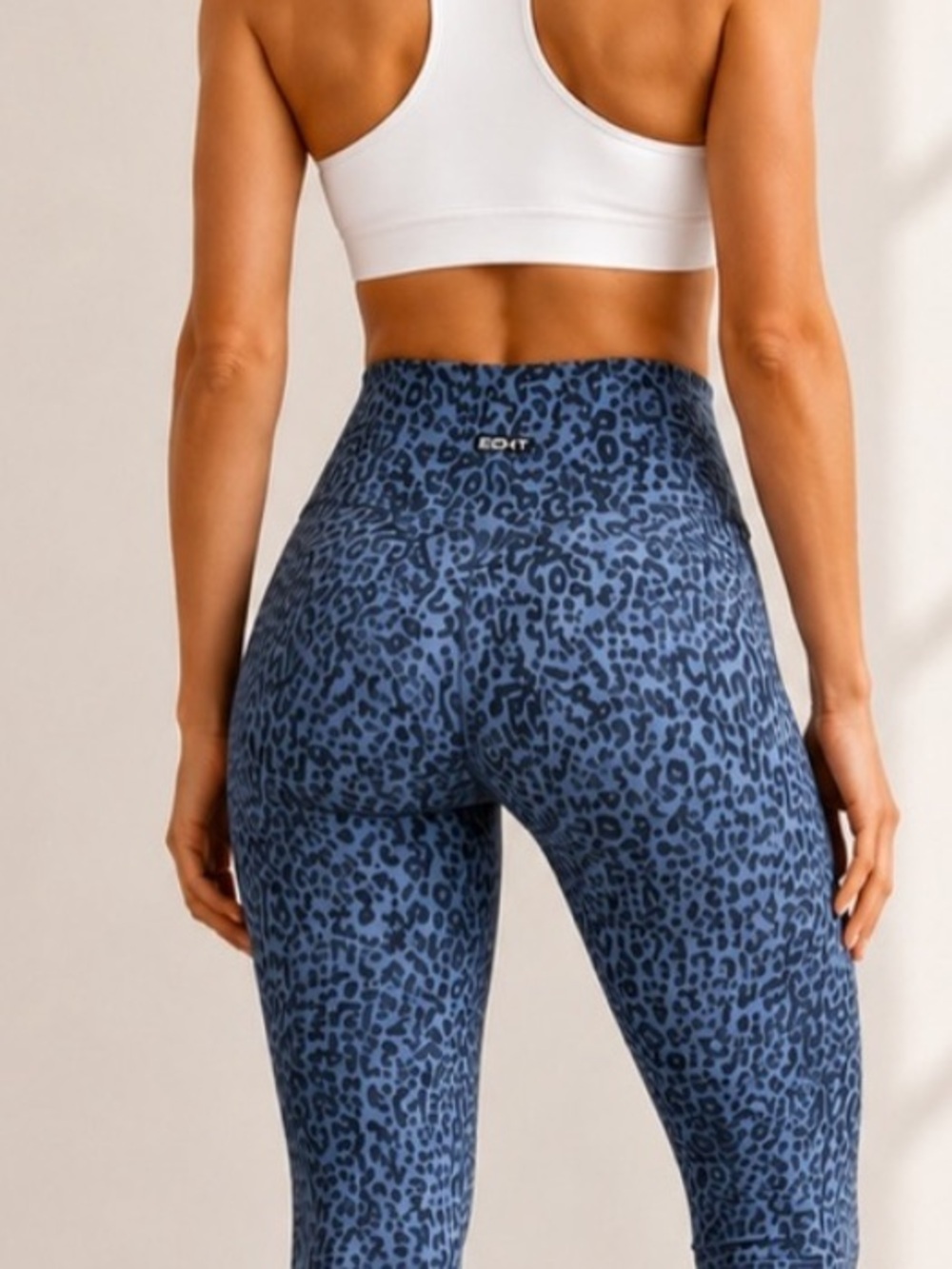 ECHT Textured Leopard High Rise Athleisure Leggings Size Small